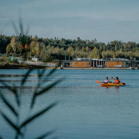Дом отдыха Floatinghouse Dolce